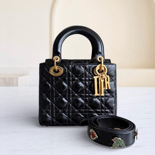 DIOR LADY SMALL - CANNAGE GEGLAZUURD KALFSLEER ZWART MET GOUDEN BESLAG