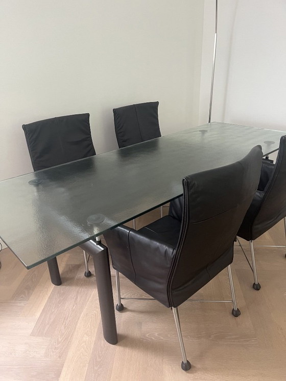 Image 1 of Le Corbusier tafel 220x 85 cm incl. 4 eettafel stoelen Montis