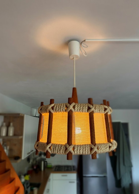 Lampada a sospensione vintage, in legno e corda, anni '60-'70 – Lampade a sospensione, Textile, Wood (photo 6 of 14)