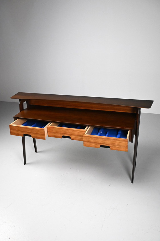 Image 1 of Vintage Italian dressing table