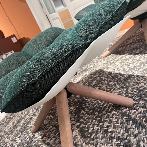 Image 1 of Fauteuil pivotant Husk de B&B Italia avec repose-pieds