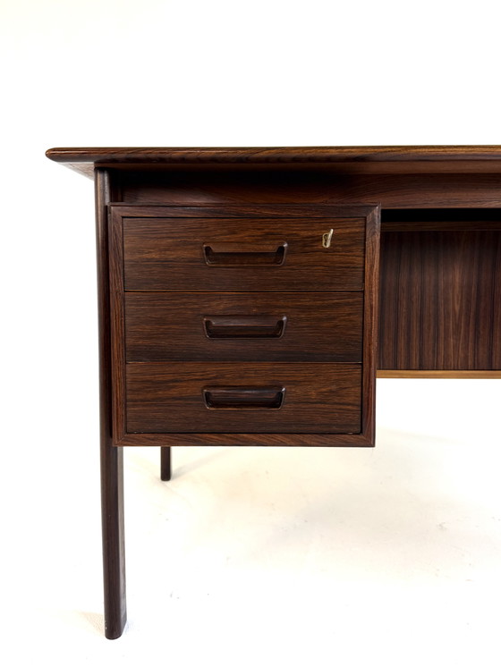 Image 1 of Scrivania danese indipendente vintage in palissandro, Willy Sigh '60