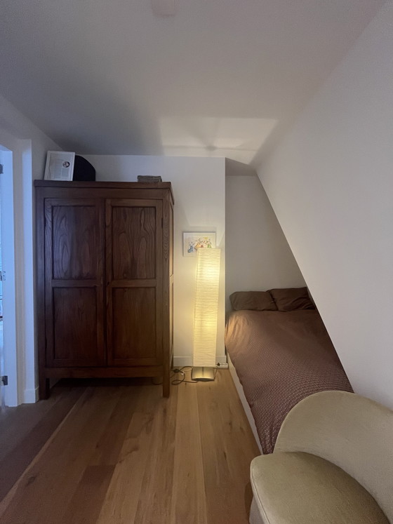 Image 1 of Vintage Massif Houten Kast Donker 