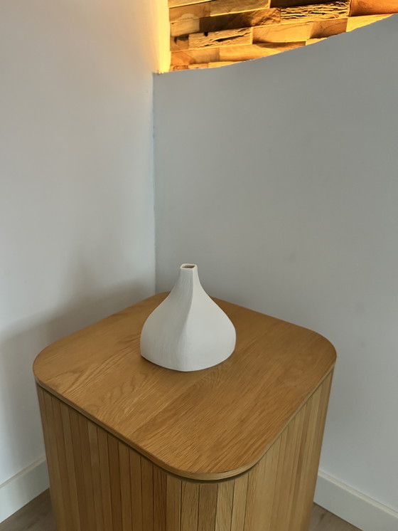 Image 1 of Richmond vase Duke