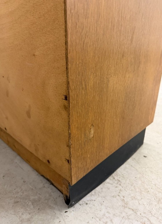Armadio scolastico vintage in teak con ante scorrevoli – Credenze, Wood (photo 7 of 22)