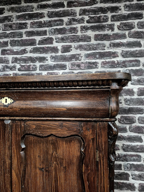 Image 1 of Armoire de bonne ancienne / Armoire à linge / Armoire / Commode