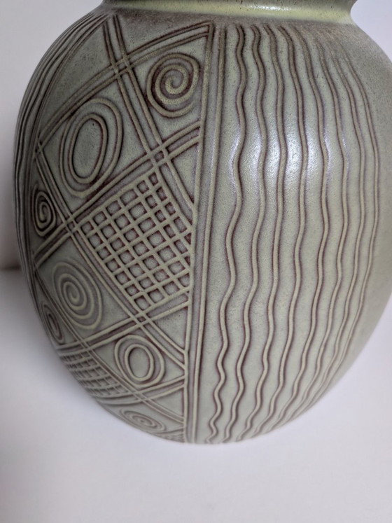 Image 1 of Willem Visser - The Sphinx - vase Venlo