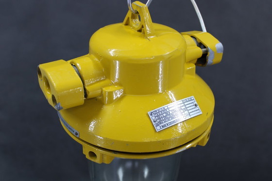 Image 1 of Lampada industriale in vetro degli anni '70, Cecoslovacchia