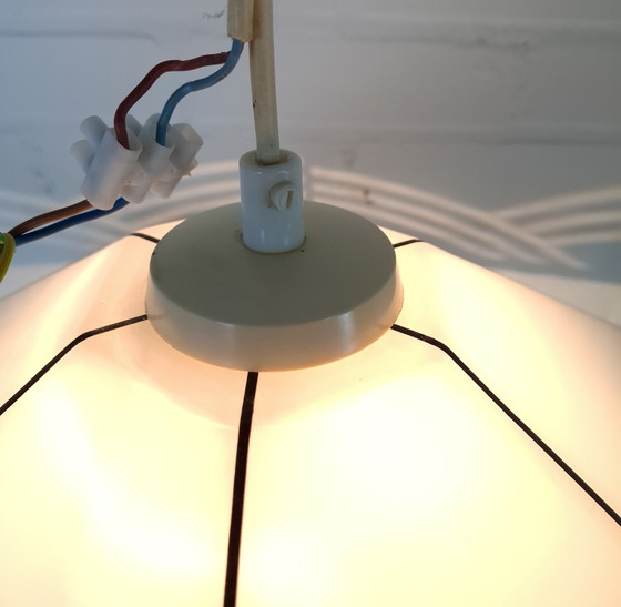 Vintage hanglamp acryl jaren 70 heksenhoed – Hanglampen, Plastic (photo 11 of 11)
