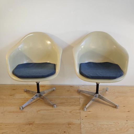 Vintage-Bürostühle aus Fiberglas von Herman Miller Eames