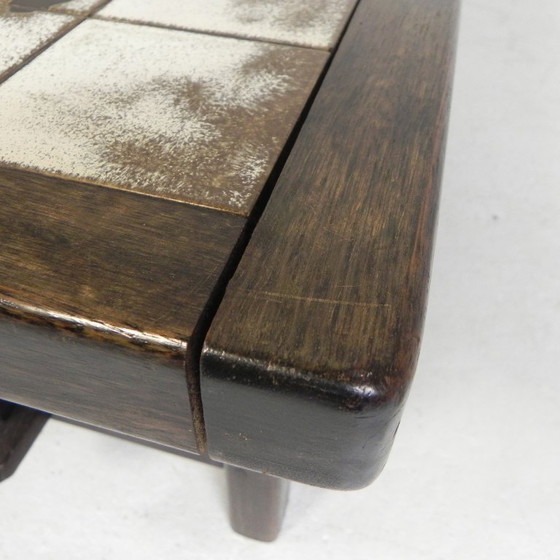 Image 1 of Mesa de azulejos Vallauris, firmada "dan" con la imagen de un pájaro fantástico, década de 1960.