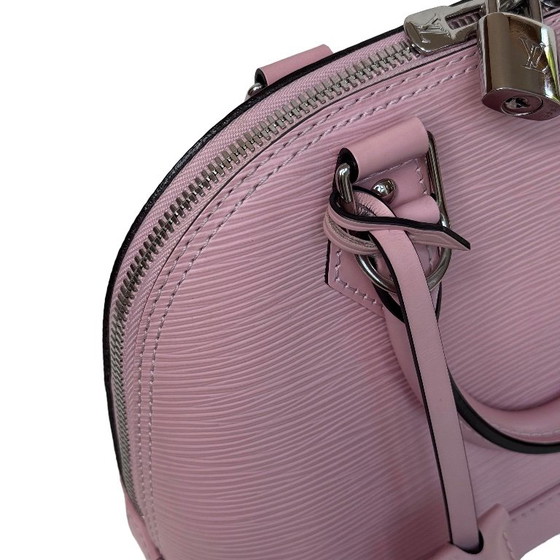 Louis Vuitton Alma BB – Crossbody bags, Calfskin (photo 6 of 13)