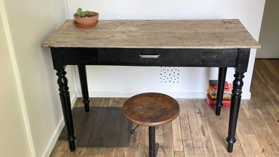 Antiker Schreibtisch im Louis Philippe Stil – Wood (photo 13 of 43)