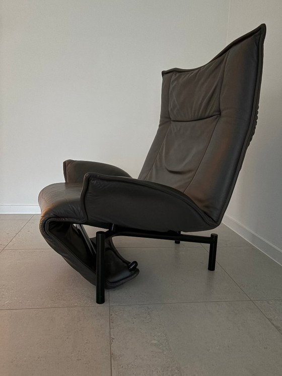 Image 1 of Cassina design chaise longue in leather