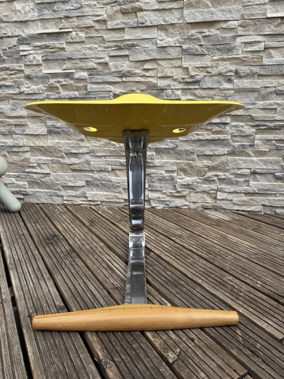 Image 1 of Mezzadro Zanotta Hocker Castiglioni Memphis Italienisches Design Starck