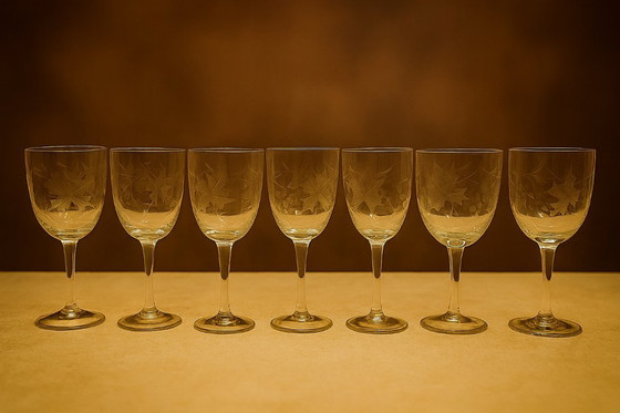 Image 1 of Bicchieri da vino vintage con foglia incisa – Set di (6+1)