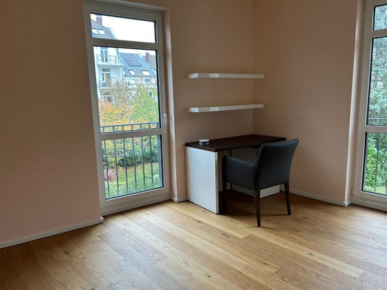 Image 1 of Allegra armchair for desk by Christine Kröncke *like new