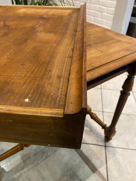 Image 1 of Escritorio con 1 cajón en madera maciza de roble con patas torneadas y talladas, 89x62cm