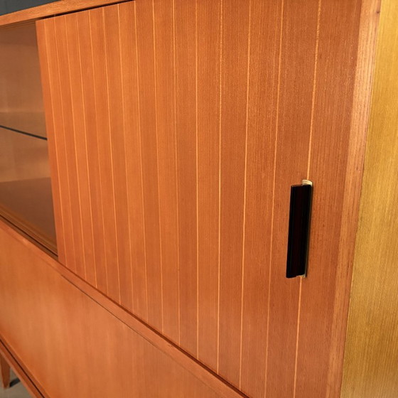 Credenza alta vintage – Bartels – anni '60 – Credenze alte, Glass, Wood (photo 15 of 17)