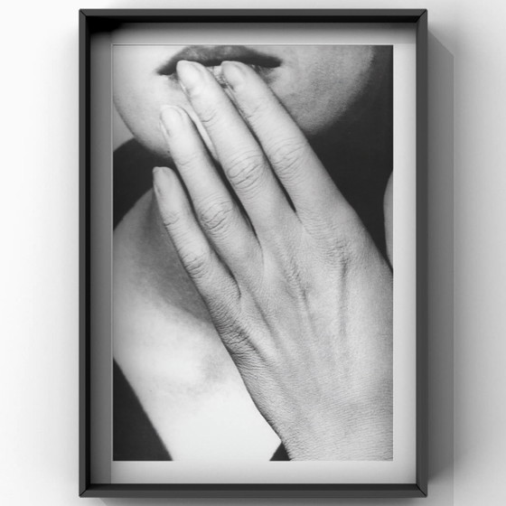 1x silverhalide La main sur levres (hand on lips ) (1928 Man Ray – Photography, Paper (photo 5 of 6)