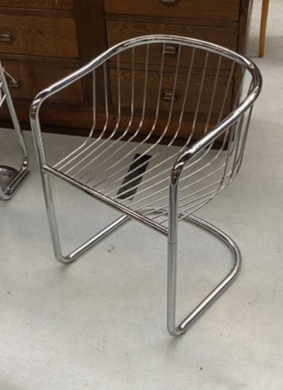 Image 1 of Chromen design draadstoel