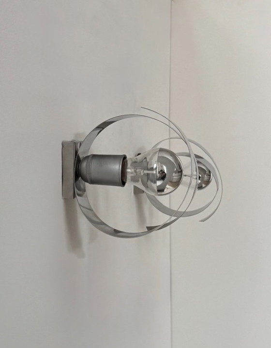 Image 1 of Coppia di applique vintage, metallo cromato curvato, Francia, 1970.