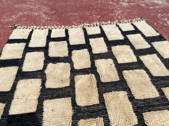 Image 1 of Beni Ourain tapijt 230x160 cm – Zwart-crème geruit Marokkaans wollen tapijt – Handgemaakt Berber tapijt