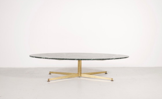 Image 1 of COUCHTISCH MARMOR MESSING MICHEL KIN ITALIEN 1960 ARFLEX VERLAG