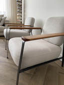 Fauteuils gris clair