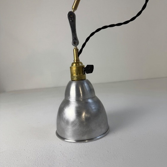 Image 1 of COPPIA DI APPLIQUE ANTICHE DA LABORATORIO "BEUNZA"