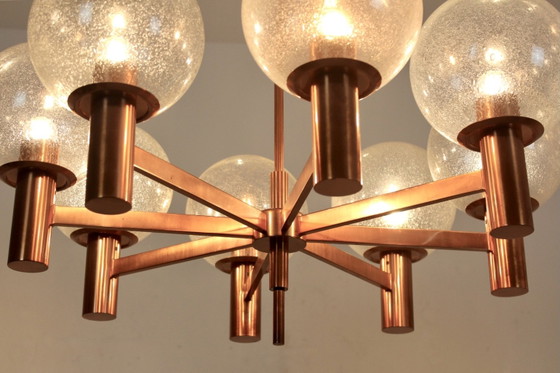 Lampadario in rame e vetro soffiato di Ott International (foto 6 di 14)