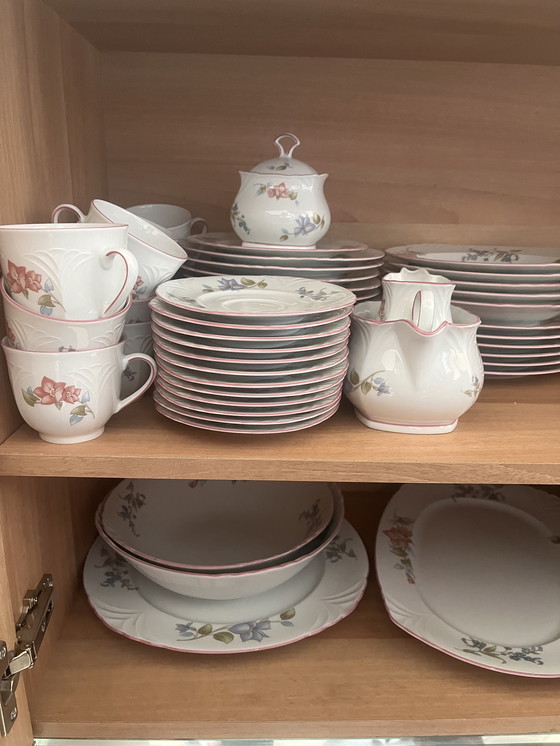 Image 1 of Servies bloemen