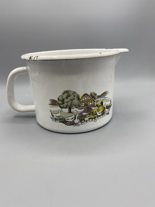Emaille koffiepot – Landelijke decoratie met ganzen en vakwerkhuizen – decoratieve objecten, 1980