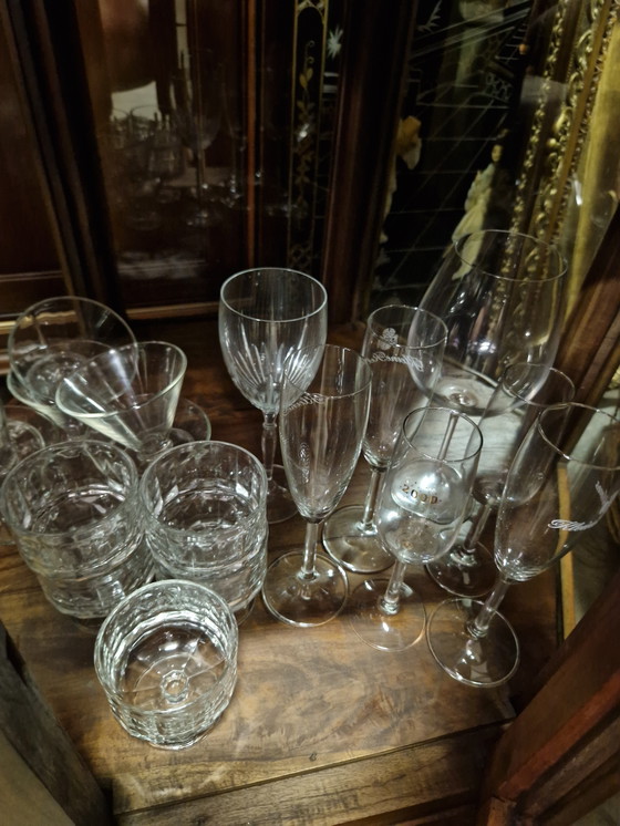 Image 1 of Antike Glaswaren