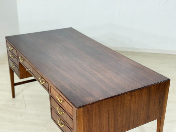 Image 1 of Bellissima scrivania indipendente / scrivania da ufficio in mogano / scrivania da lavoro / scrivania vintage