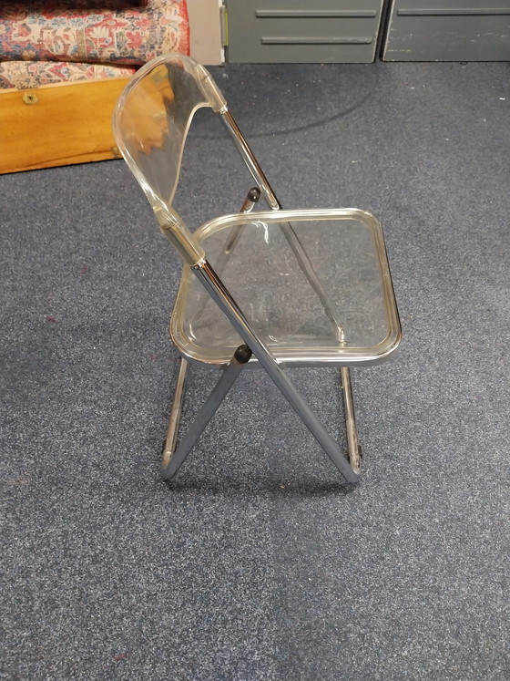 Image 1 of 1 x 1 lot de 2 chaises pliantes italiennes en Lucite des années 1970