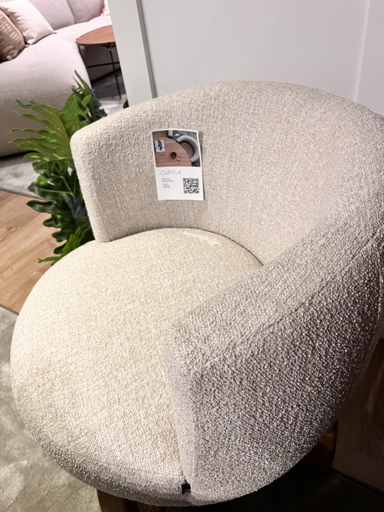 Image 1 of Chaise pivotante Chibba de Passe Partout