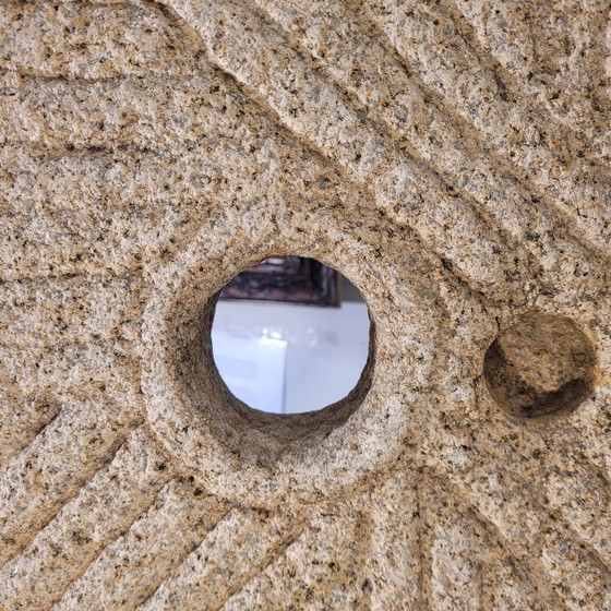 Image 1 of Kastilischer Mühlstein, Granit und Eisenfuß, f. 18. 18. Jahrhundert - Kastilien und León, Spanien