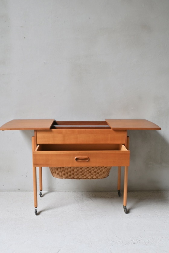 Image 1 of Mesa de costura danesa de teca de los años sesenta