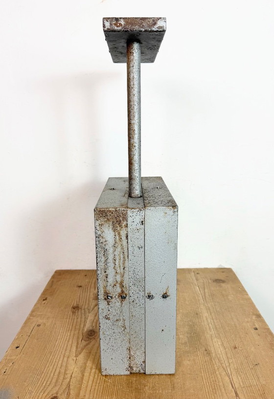 Image 1 of Reloj de techo industrial cuadrado de doble cara de Pragotron, década de 1970