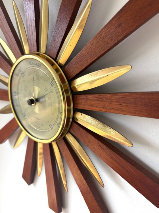 Beautiful vintage MCM starburst or sunburst barometer 60s – Clocks, Wood (photo 5 of 7)