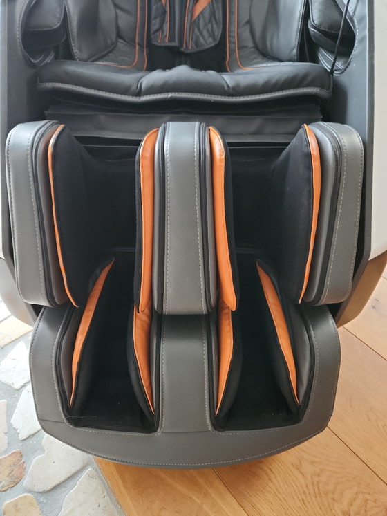 Image 1 of Casada/Komoder titan massagestoel met garantie