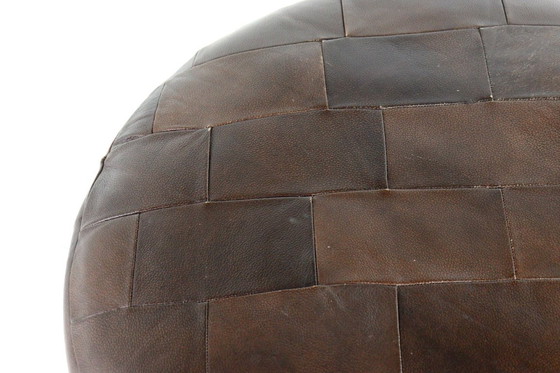 Image 1 of Puf de cuero