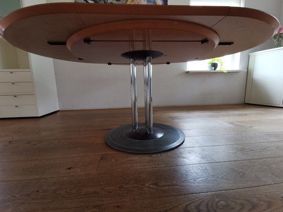 Image 1 of Dining Room Table Leolux Oval