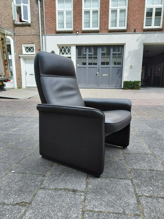 Image 1 of 2 Vintage desede De Sede Svizzera collo pelle ds50 DS 50 poltrone e hocker marrone scuro