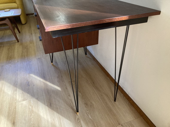 Image 1 of Scrivania con gambe a ragno Thijsseling