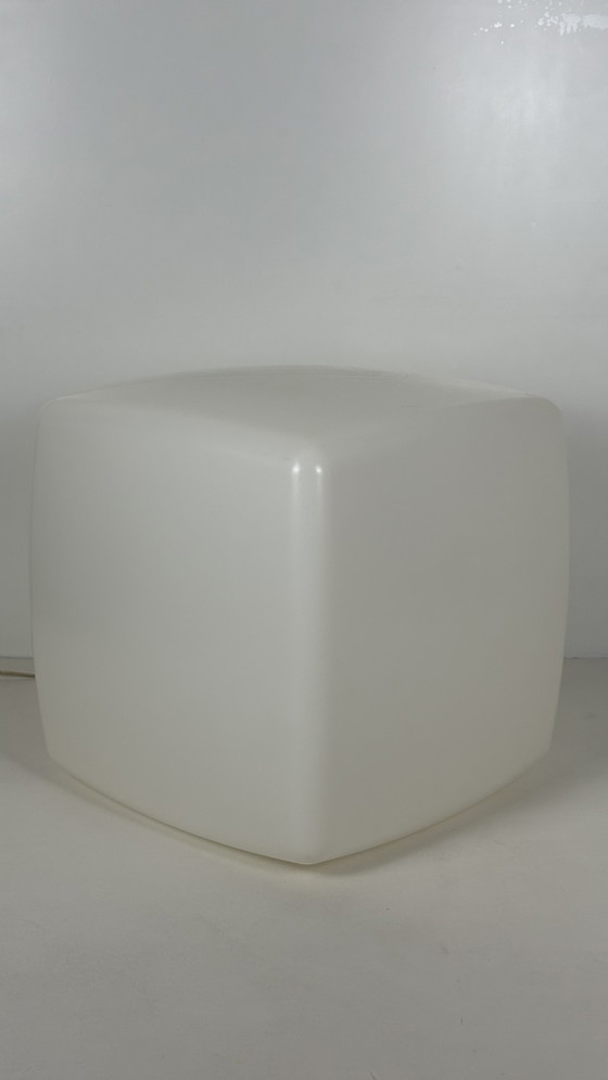 Image 1 of Ilu design kubus ice cube XL vloerlamp vierkant kunststof