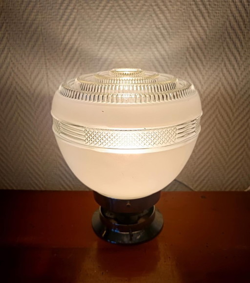 Lampe space age verre et chrome