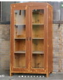 Armoire ou vitrine