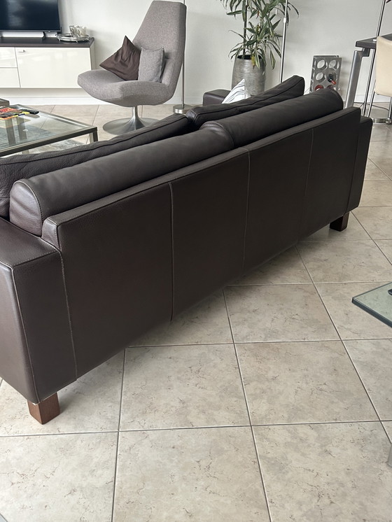 Image 1 of Mooie donkerbruine 2 1/2 zitbank van Roche Bobois